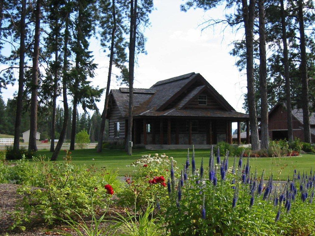 كولومبيا فولز Glacier Mountain Lodge الغرفة الصورة